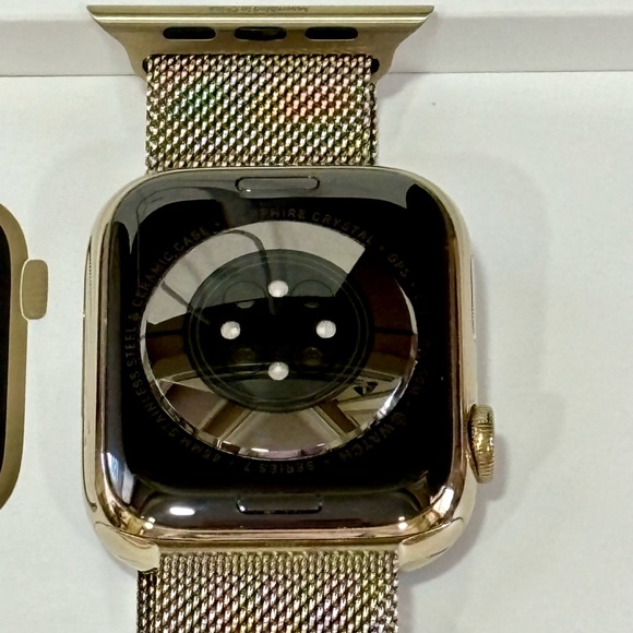 Apple Series 7 Gold Stainless Steel 45mm Watch Milanese Band 🌷 - Picture 8 of 15
